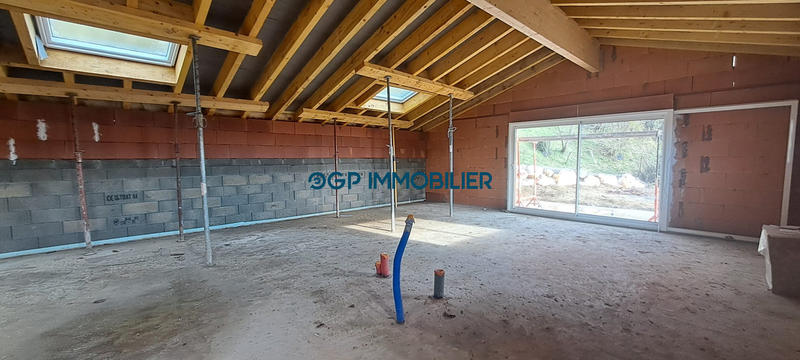 Maison - 103 m² - 5 pièces