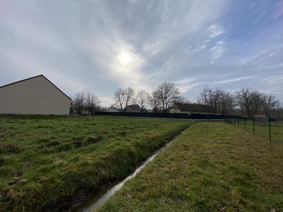Terrain - 628 m²