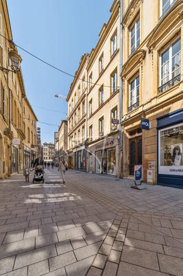 Appartement - 90 m² - 4 pièces