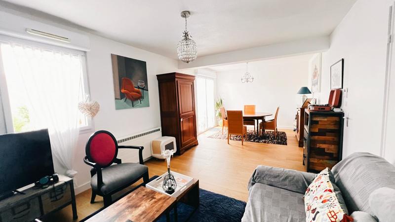 Maison - 84 m² - 4 pièces