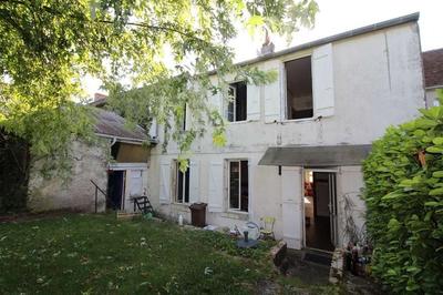 Maison de village - 181 m² - 6 pièces