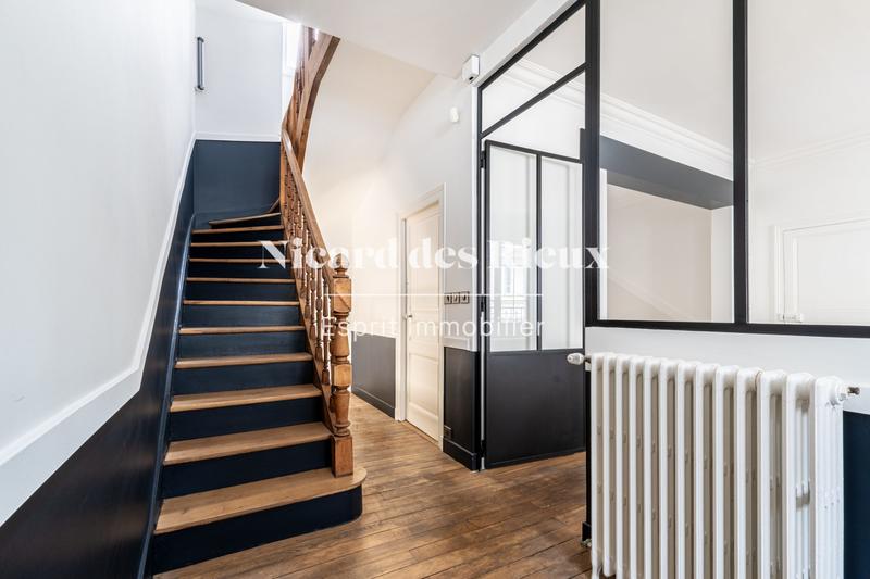 Maison ancienne - 168 m² - 7 pièces