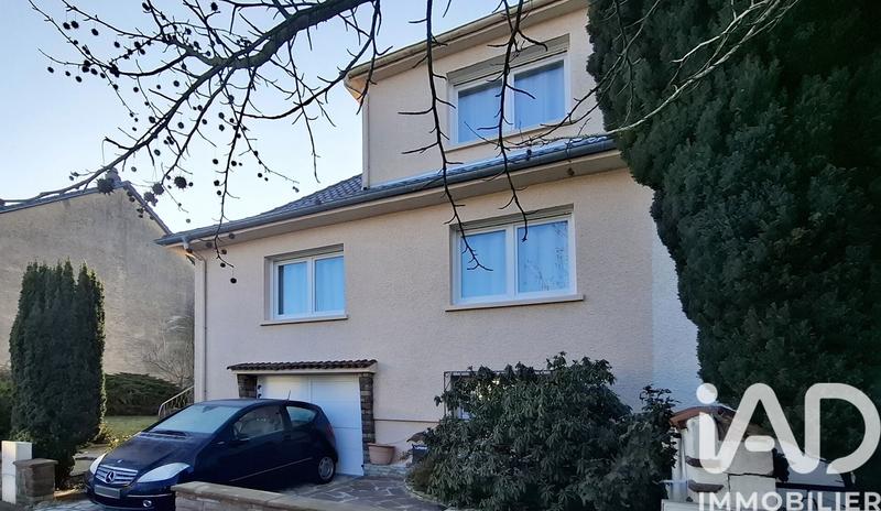 Maison - 139 m² - 5 pièces