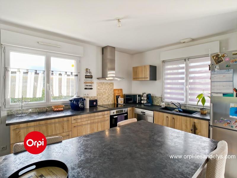 Maison - 88 m² - 6 pièces