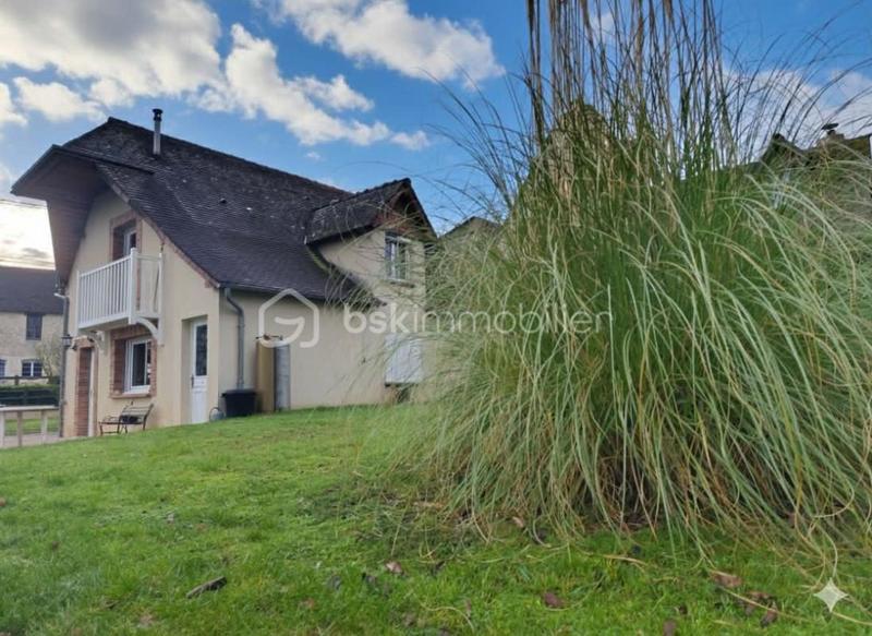 Maison - 102 m² - 4 pièces