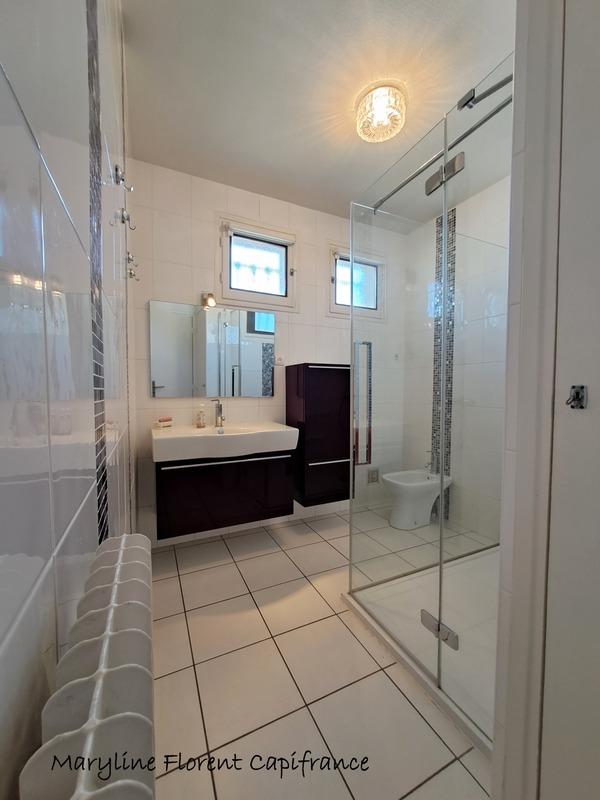 Maison - 173 m² - 5 pièces