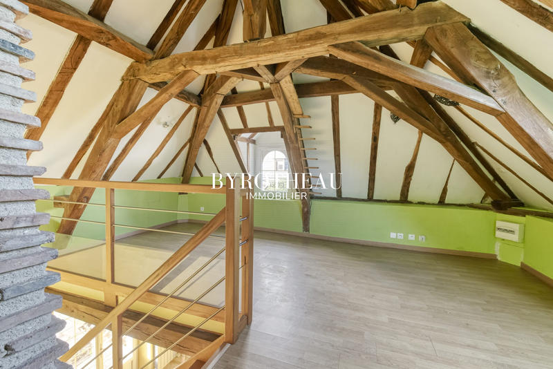 Maison ancienne - 160 m² - 6 pièces