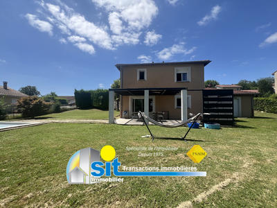 Maison - 120 m² - 5 pièces