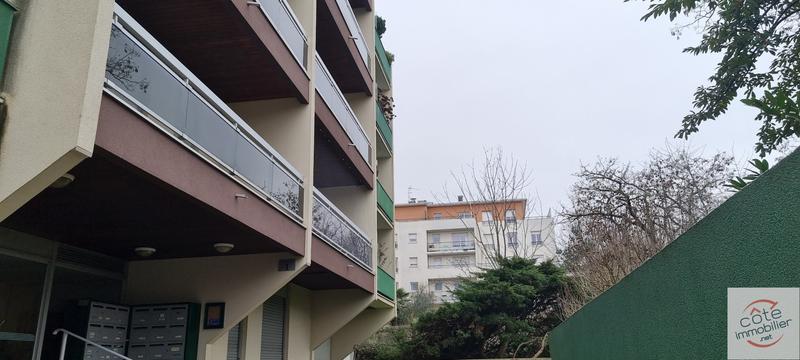 Appartement - 49 m² - 2 pièces