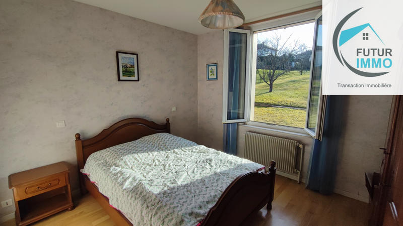 Maison - 104 m² - 5 pièces