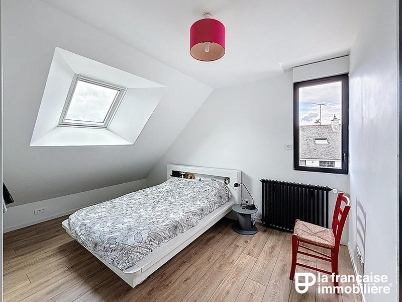 Maison - 156 m² - 8 pièces