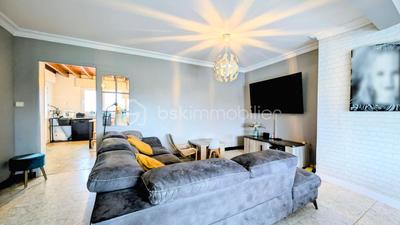 Maison - 116 m² - 6 pièces