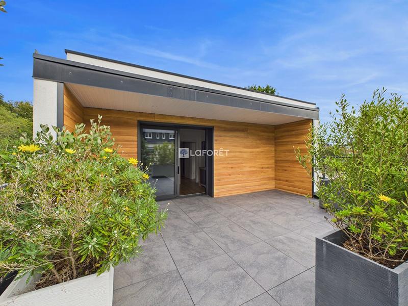 Maison - 131 m² - 6 pièces