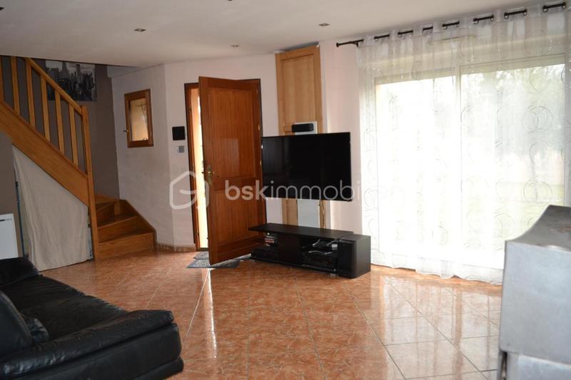 Maison traditionnelle - 107 m² - 5 pièces