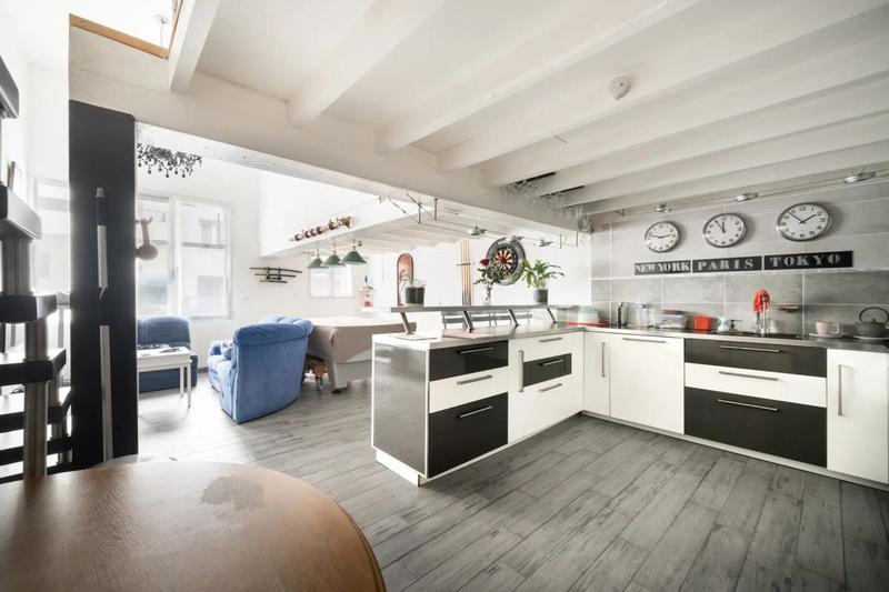 Appartement - 121 m² - 6 pièces