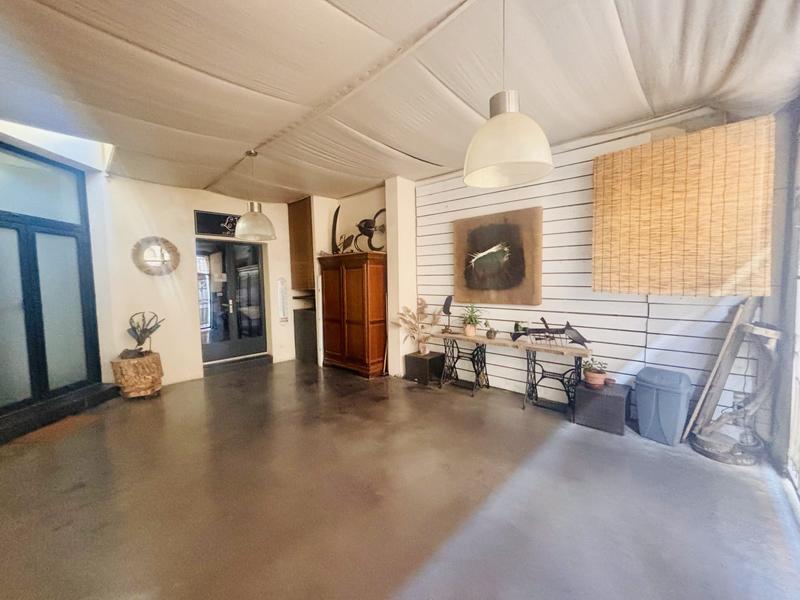 Maison - 184 m² - 6 pièces