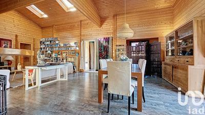 Maison - 135 m² - 5 pièces