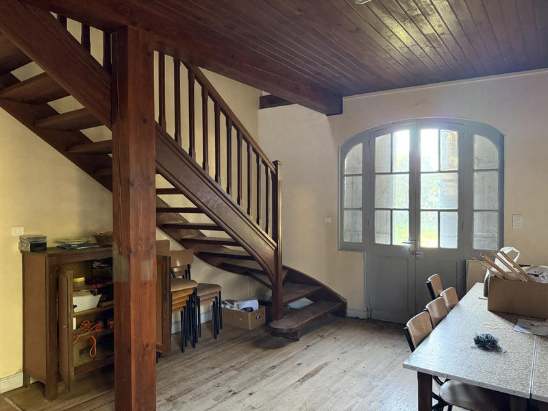 Maison de village - 165 m² - 11 pièces