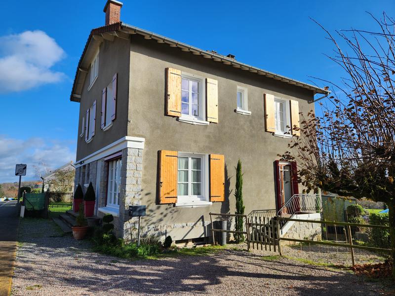 Maison - 141 m² - 7 pièces