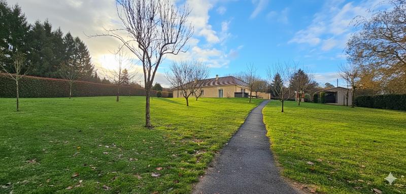 Maison - 139 m² - 5 pièces