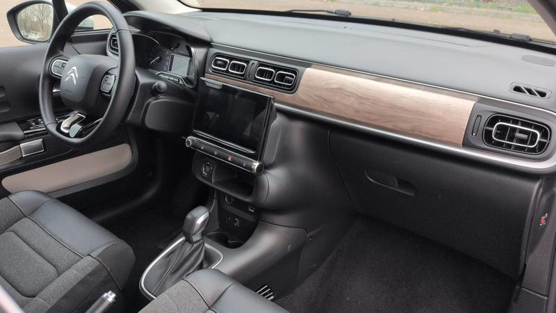 Citroën C3 III 1.2 PureTech 110 Eat6 Shine Pack