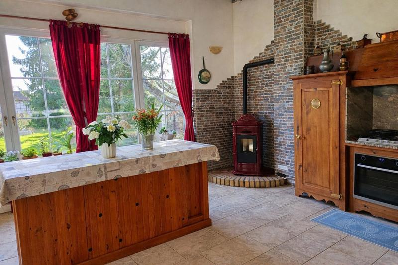 Maison - 761 m² - 16 pièces