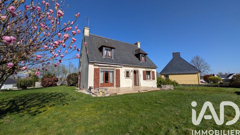 Maison - 121 m² - 6 pièces