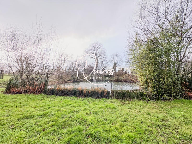 Maison - 230 m² - 7 pièces