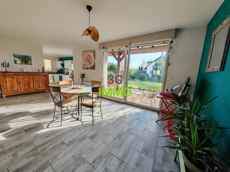 Maison - 153 m² - 5 pièces