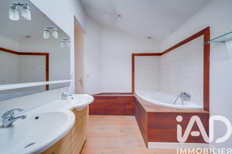 Maison - 128 m² - 5 pièces