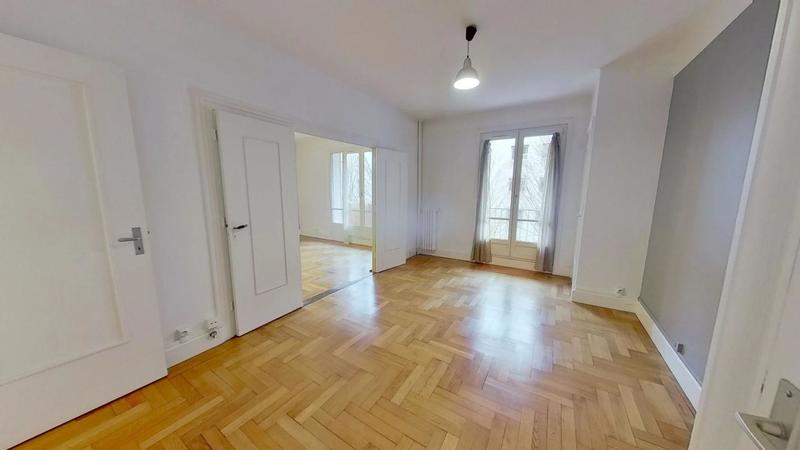 Appartement - 70 m² - 2 pièces