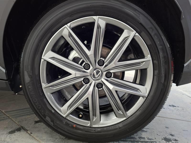 Lexus Lbx 2wd Elegant