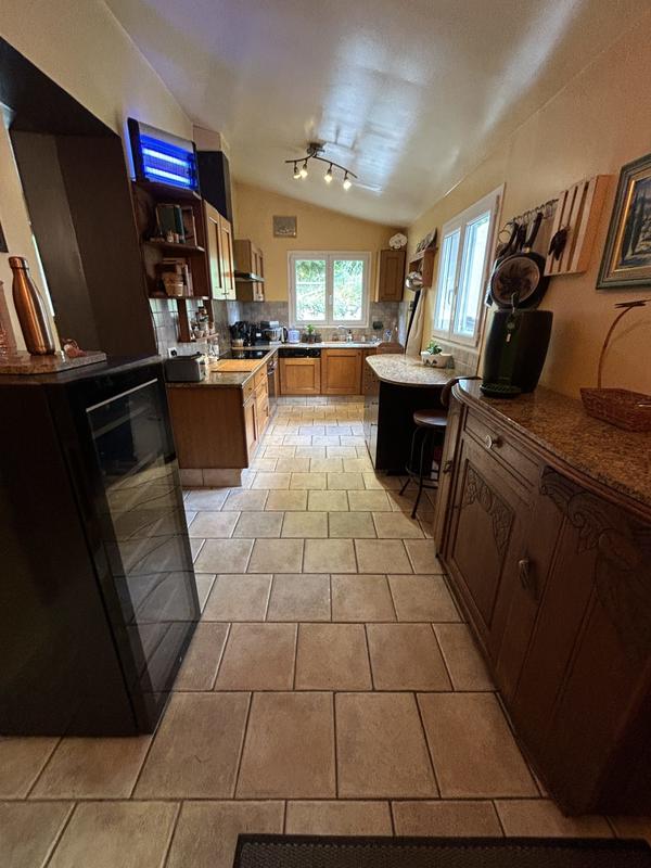 Maison traditionnelle - 113 m² - 7 pièces