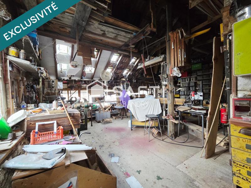 Maison - 159 m² - 8 pièces