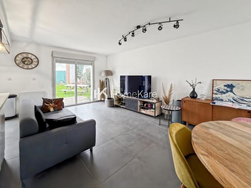 Maison - 80 m² - 4 pièces