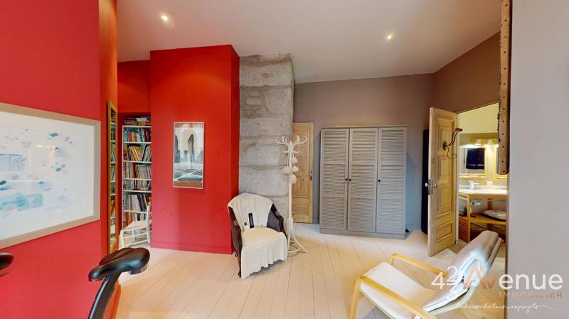 Appartement - 130 m² - 5 pièces