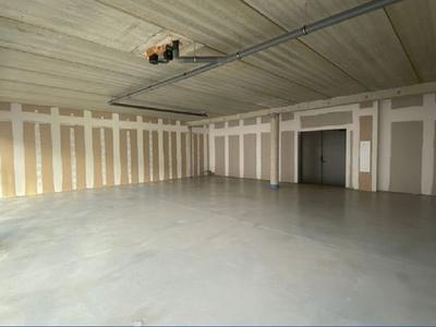 Local commercial - 115 m² - 1 pièce