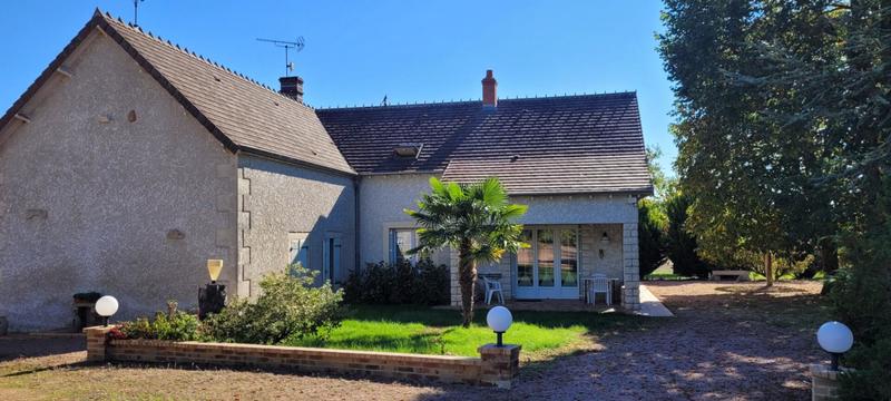 Maison - 204 m² - 8 pièces