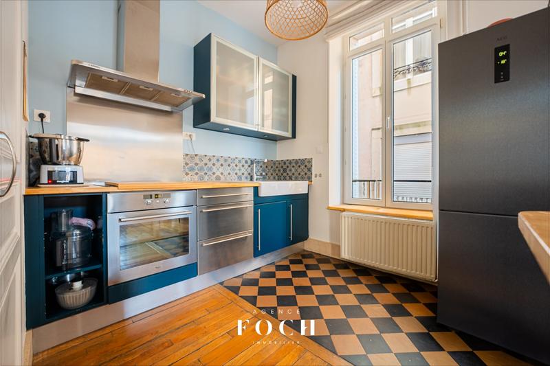 Appartement - 85 m² - 4 pièces