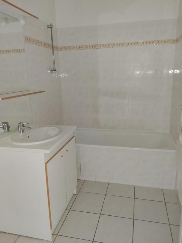 Appartement - 84 m² - 3 pièces