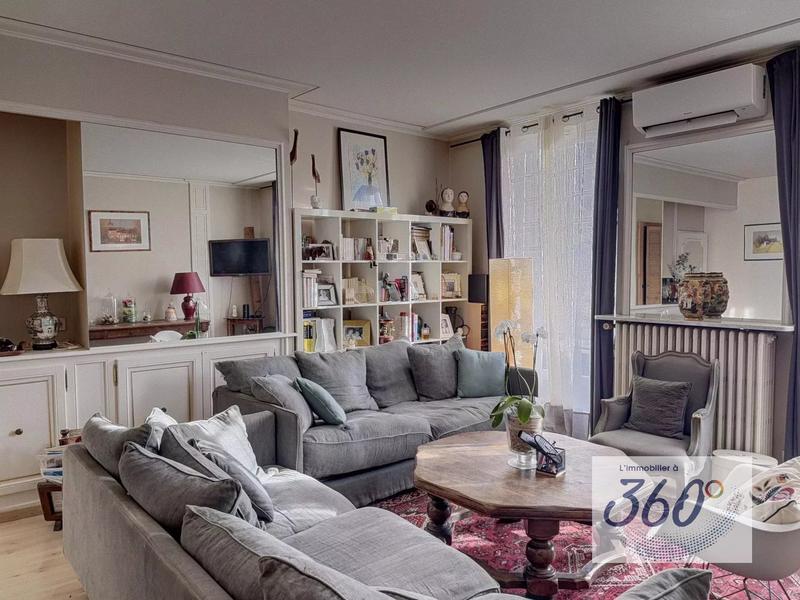 Appartement - 150 m² - 4 pièces