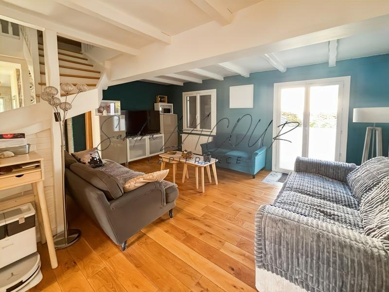 Maison - 127 m² - 5 pièces