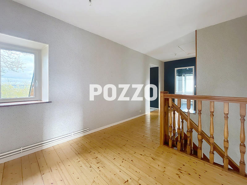 Maison - 175 m² - 6 pièces