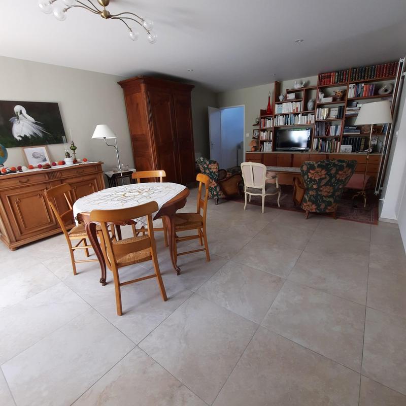 Maison - 101 m² - 5 pièces