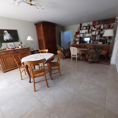 Maison - 101 m² - 5 pièces