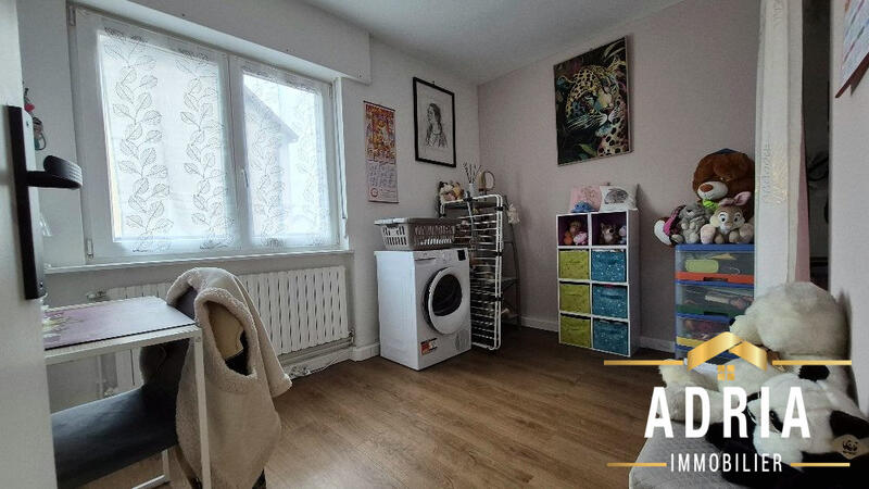 Appartement - 83 m² - 4 pièces