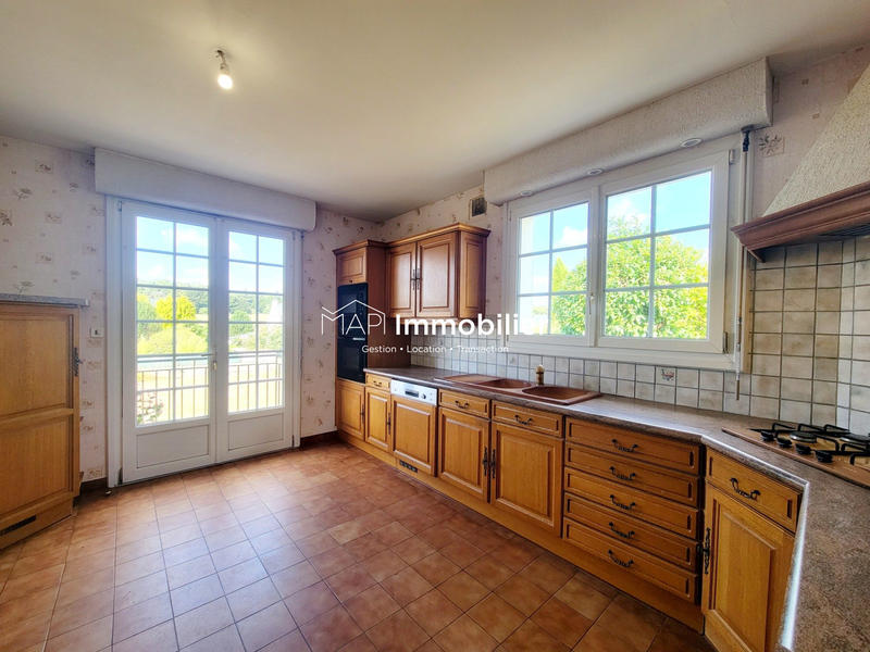 Maison ancienne - 124 m² - 7 pièces