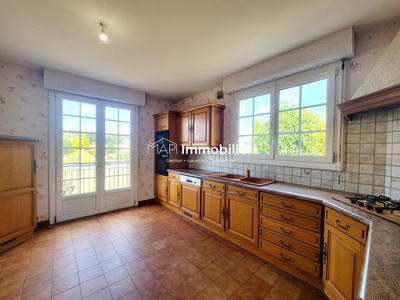 Maison ancienne - 124 m² - 7 pièces