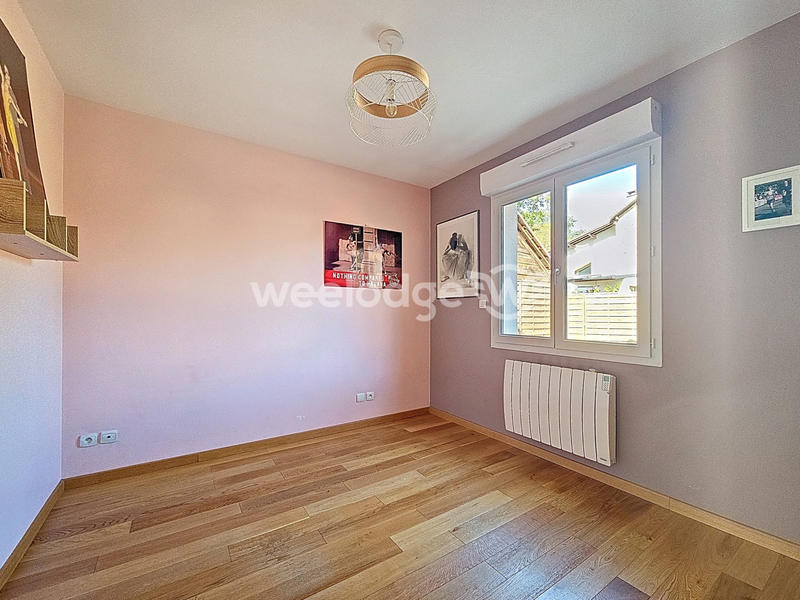 Maison traditionnelle - 166 m² - 6 pièces