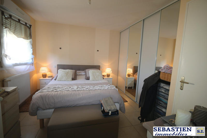 Maison - 121 m² - 6 pièces